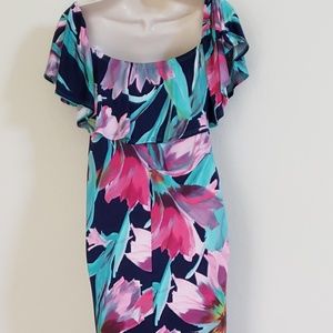 Off the shoulder Maci